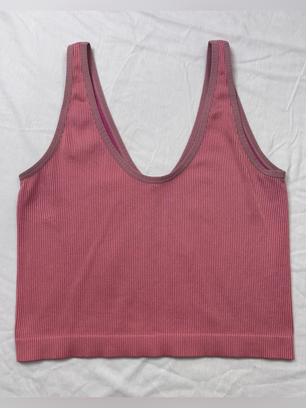 Pink Ribbed V-Neck Crop Tank - Picture 2 of 2